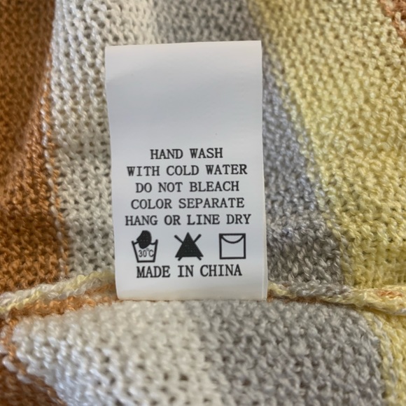 NWT Dreamers Stripe Sweater sz Sm/Med - Picture 7 of 7